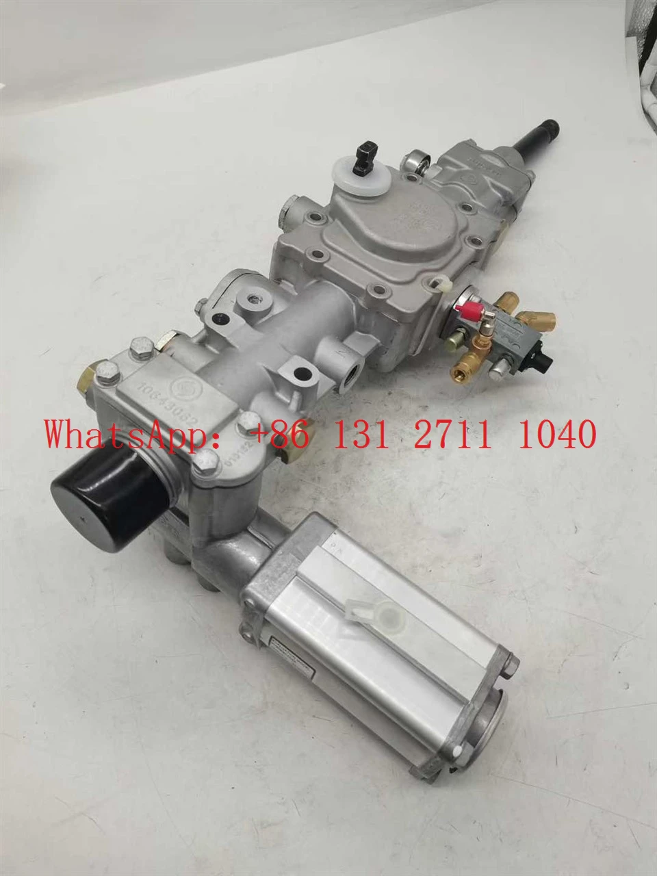 SHACMAN Original FAST GERABOX 16-speed Right Small Cover Assembly 10723010-13 high quality